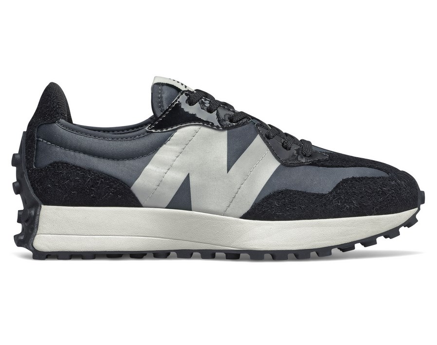 New Balance 327 Baskets Basses Black with Orca