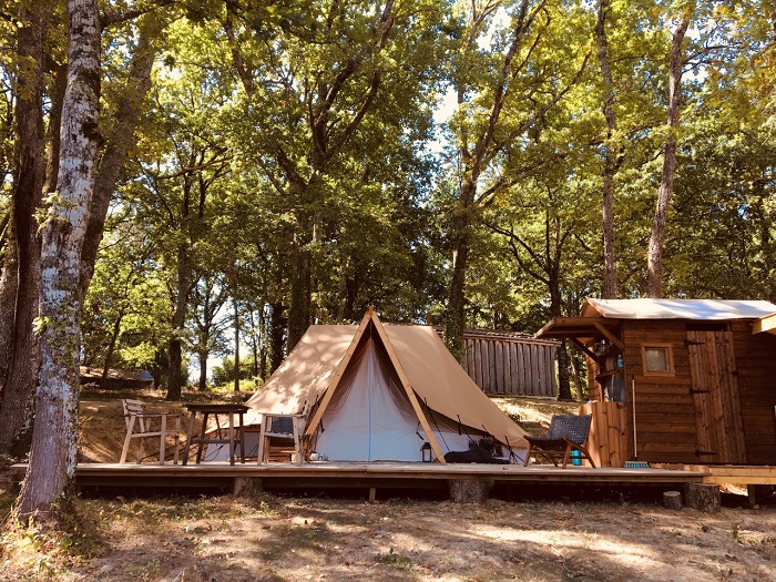 Camping Whaka Lodge 3* Les Castels à Seissan dans le Gers