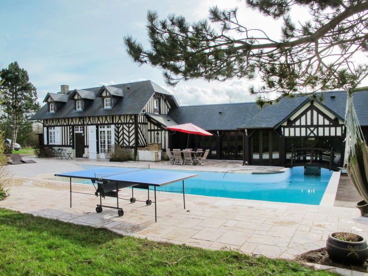 Location Maison de vacances Au Bord de l´Eau avec piscine privée à Branville en Normandie