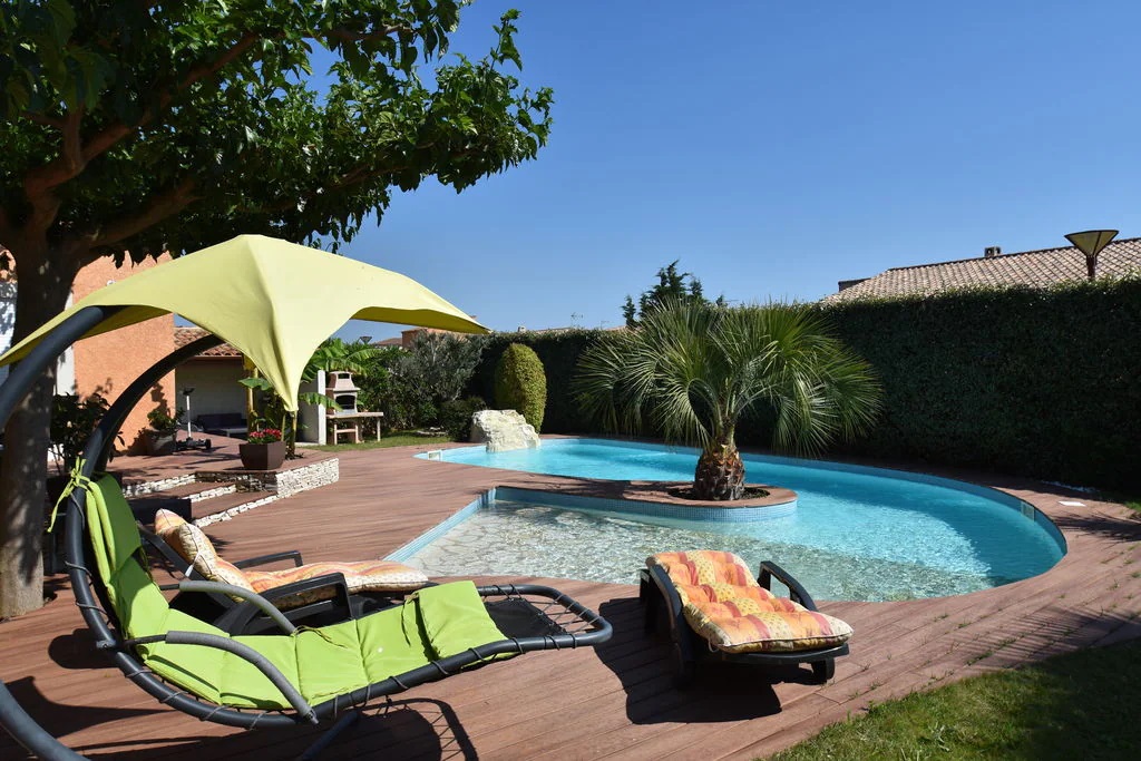 Villa à Rodilhan avec piscine privée 6 Personnes dans le Gard