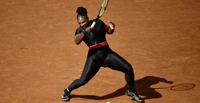 Tollé après les critiques de la FFT sur la tenue de Serena Williams à Roland Garros