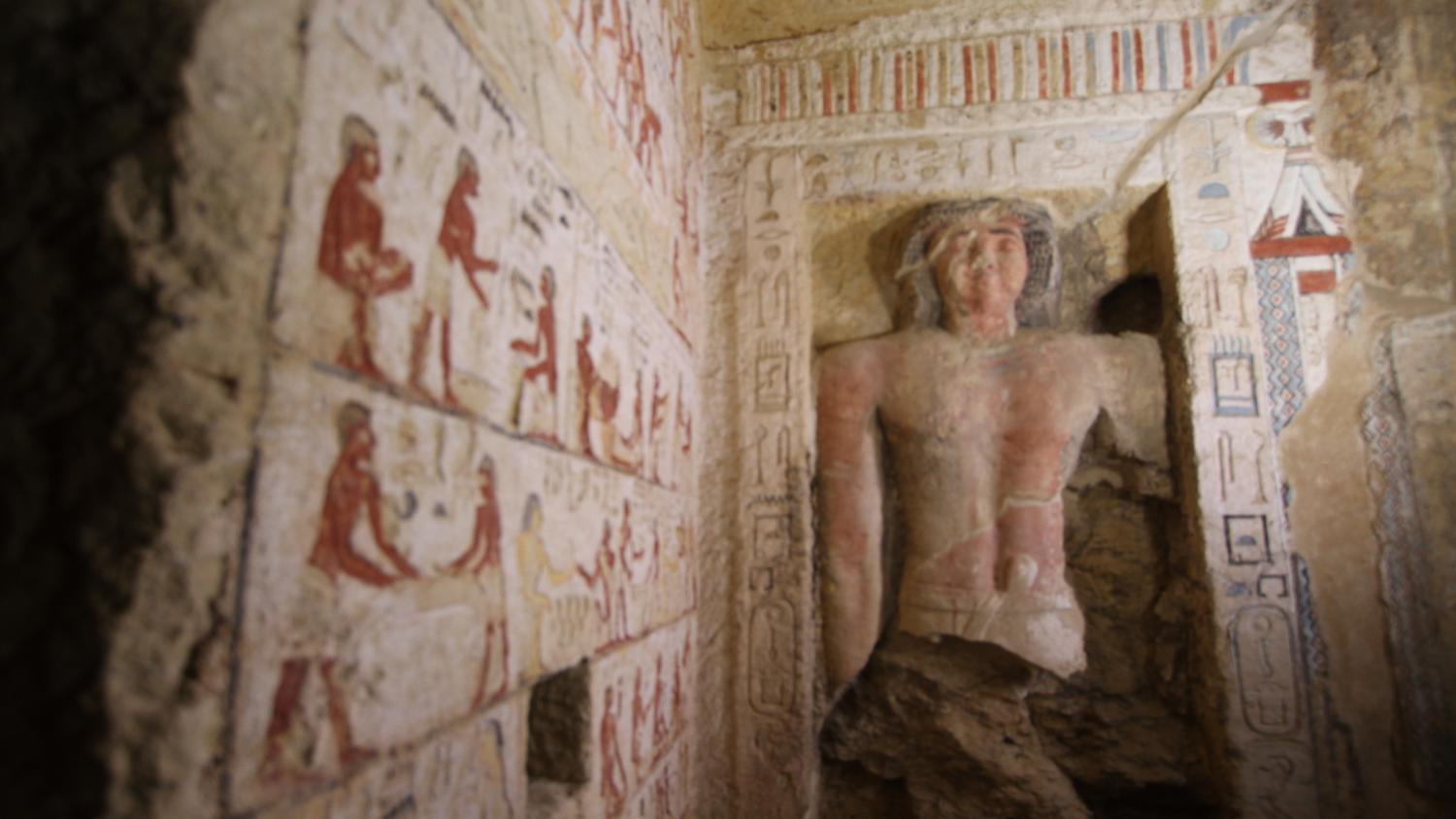 Égypte : découverte d'un tombeau exceptionnellement bien conservé