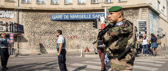 Attaque à Marseille : le frère du tueur arrêté en Italie - Le Point