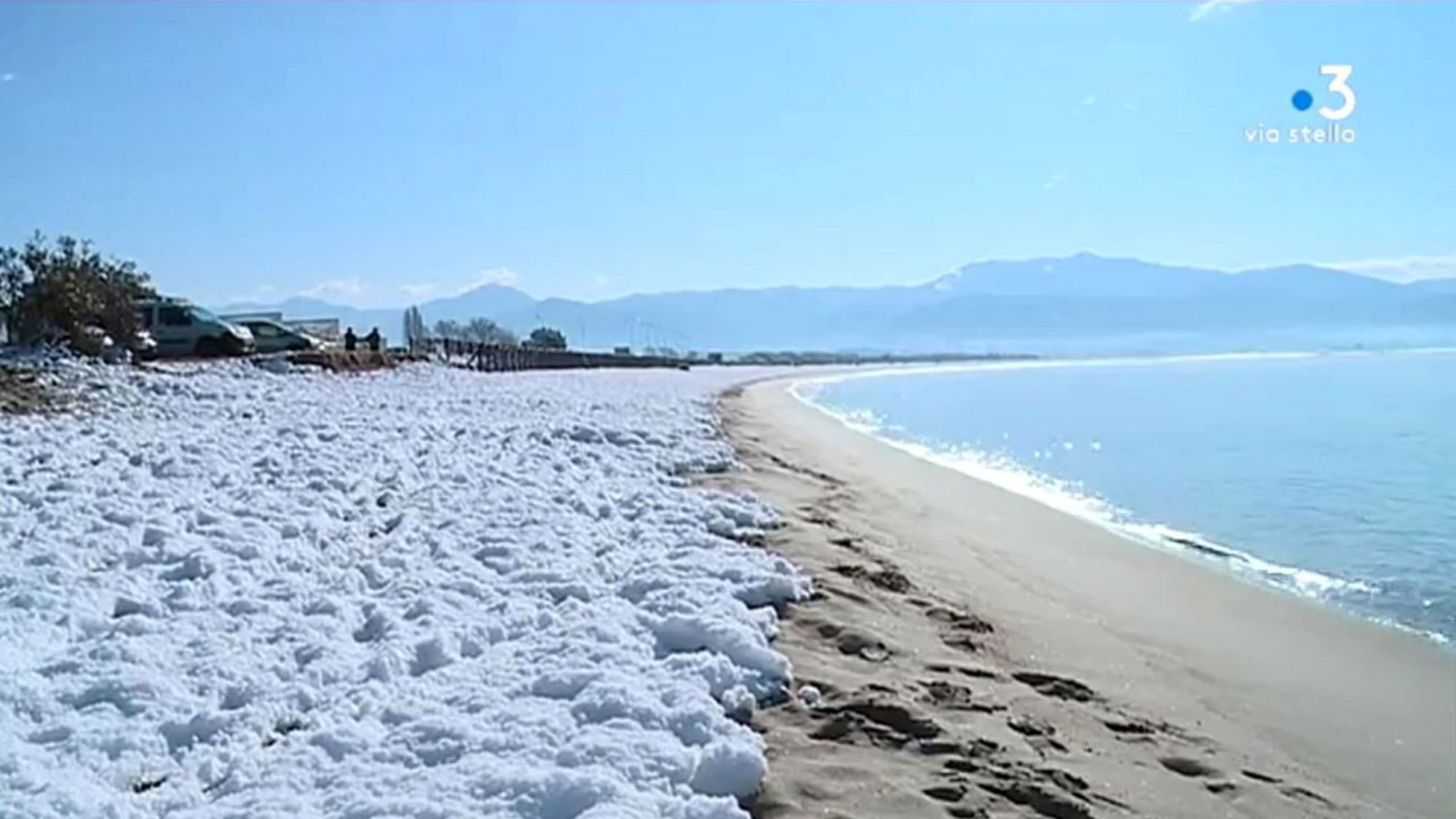 EN IMAGES. 15 cm de neige sur la baie d'Ajaccio, du jamais-vu depuis 1986 - L'Express