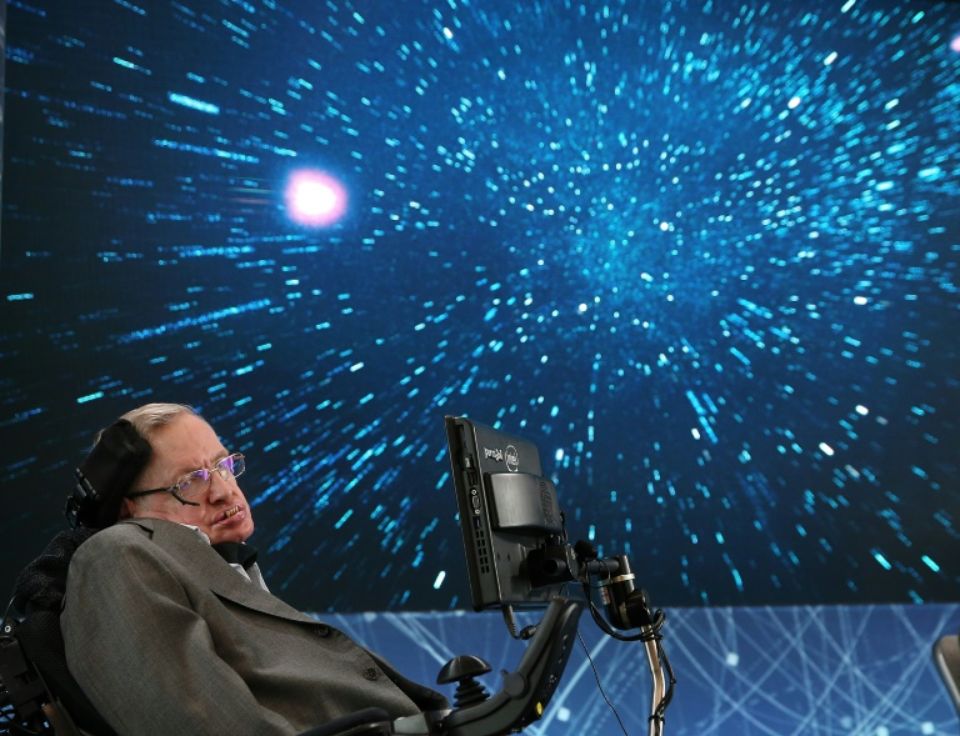 L'astrophysicien britannique Stephen Hawking est mort à 76 ans - BFMTV.COM