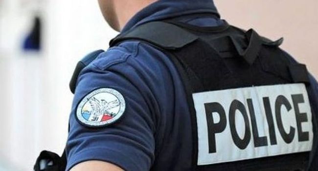 Paris : un homme abattu après avoir agressé un policier avec une paire de ciseaux - ladepeche.fr