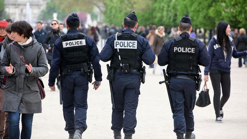 Sécurité : 84% des Français favorables au retour d'une police de proximité dans les quartiers - Le Figaro