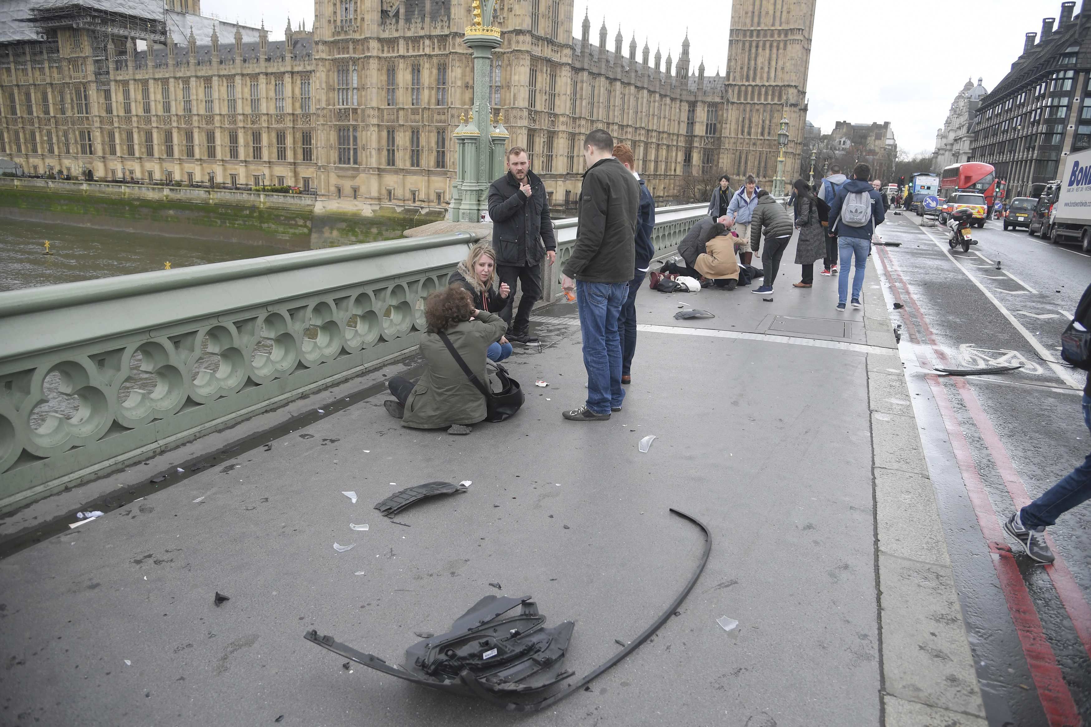 Attaque à Londres : selon Theresa May, l'assaillant était connu des services de sécurité - Le Monde