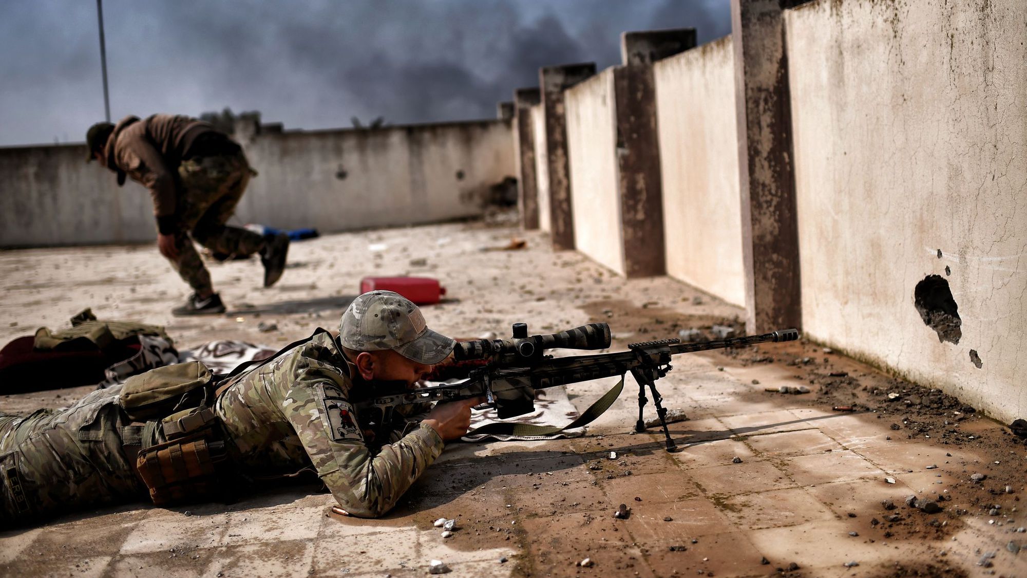 Un sniper canadien bat le record de distance d'un tir mortel en Irak - L'Express