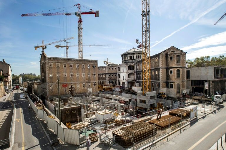France: la construction de logements toujours dopée par les taux bas et les aides