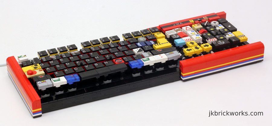 Un clavier insolite réalisé avec des briquettes Lego