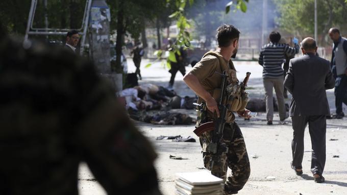 Afghanistan : deux attentats meurtriers frappent le coeur de Kaboul - Le Figaro