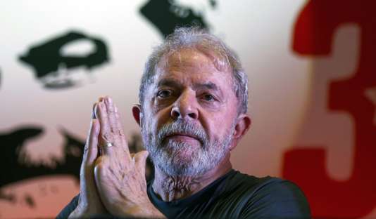 La Cour suprême du Brésil donne son feu vert à l'incarcération de l'ex-président Lula - Le Monde