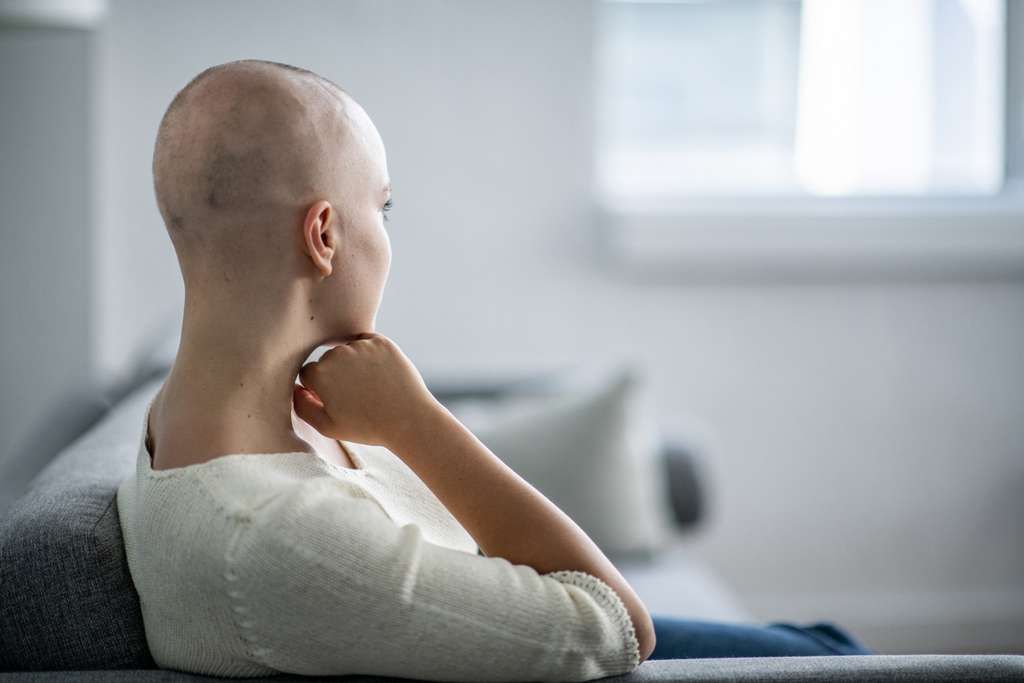Le cancer touche de plus en plus de femmes en France