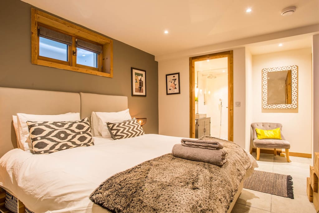 Airbnb - Location Luxueux appartement à Chamonix d'une chambre avec jacuzzi en Haute Savoie