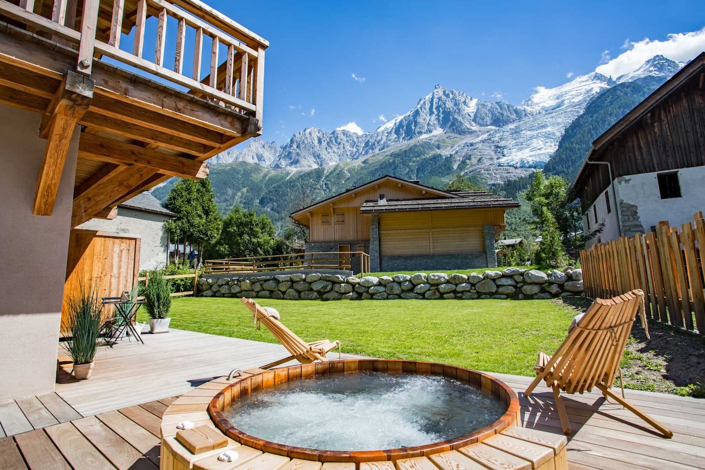 Location Luxueux appartement à Chamonix d'une chambre avec jacuzzi en Haute Savoie