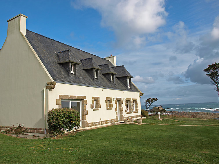 Maison de vacances Saint Gonvel à Landunvez en Bretagne - Interhome