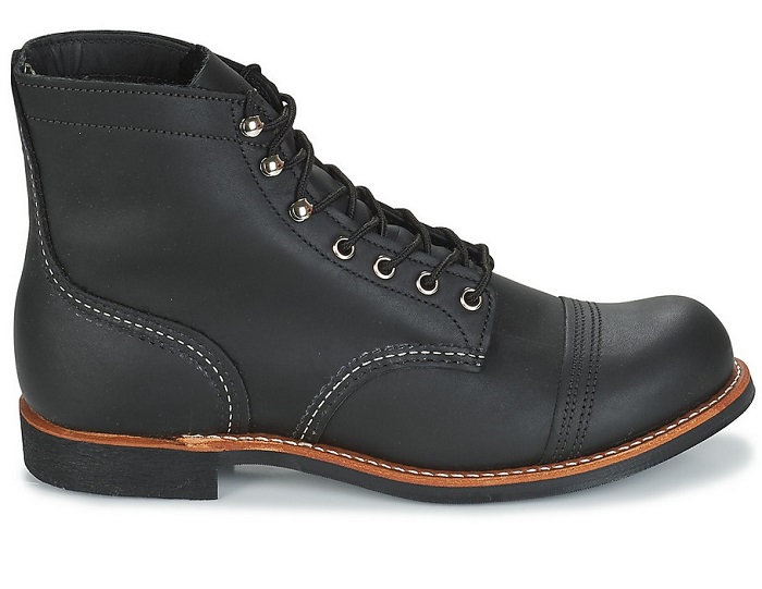 Red Wing IRON RANGER Boots Noir pour Homme