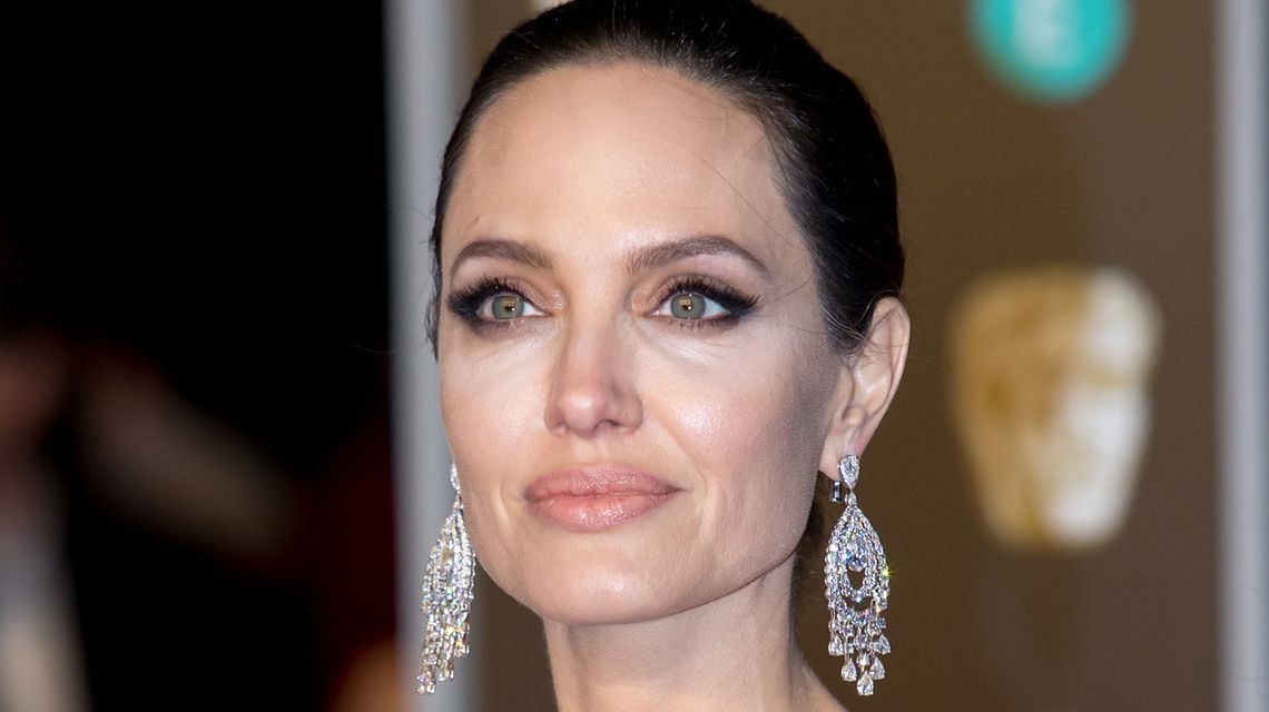Angelina Jolie odieuse avec Brad Pitt, son avocate claque la porte