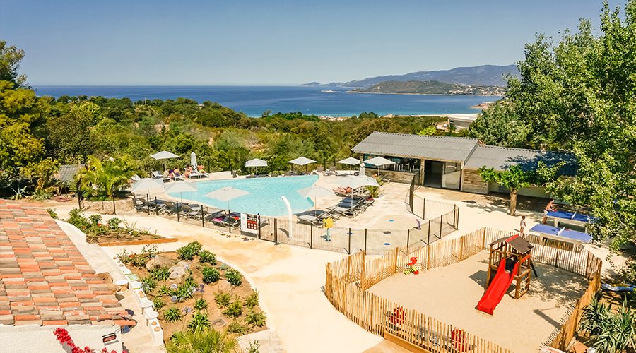 Camping Corsica Paradise 4* à Calcatoggio en Corse