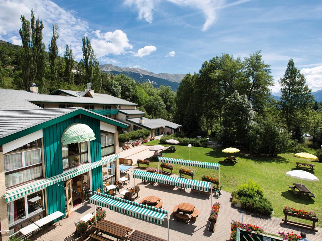 Location Club 3 étoiles Les Alpes d'Azur à Serre Chevalier dans les Hautes Alpes
