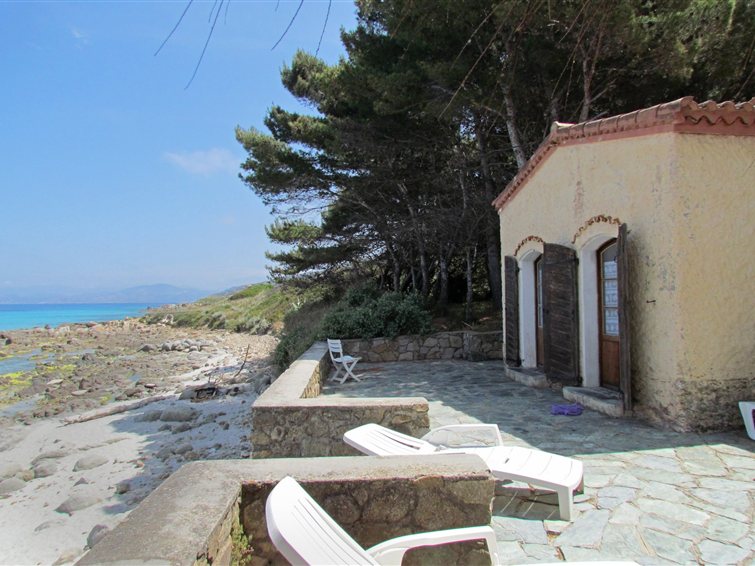 Interhome Location Corse, L'Ile Rousse Maison de vacances La Santa maria