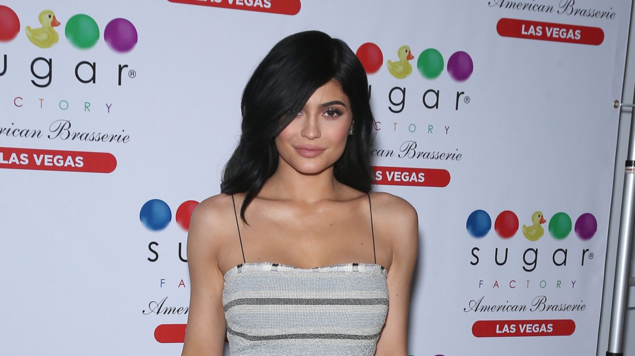Kylie Jenner révèle pourquoi elle s'est fait gonfler les lèvres