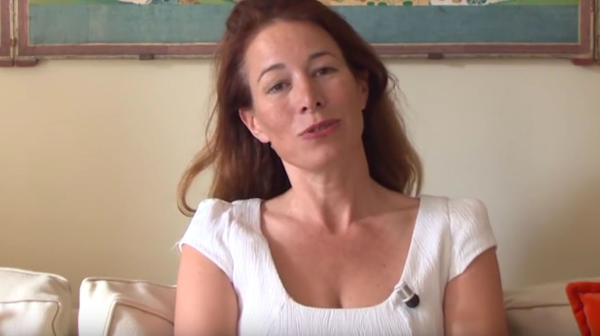 La psycha­na­lyste Anne Dufour­man­telle meurt en tentant de sauver des enfants de la noyade