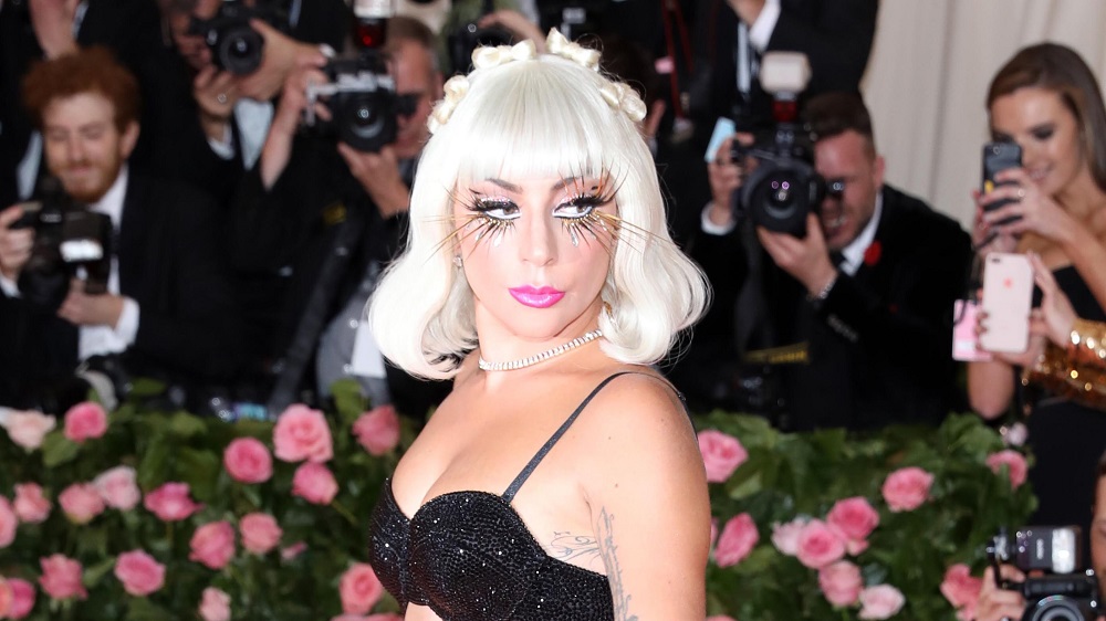 PHOTO Lady Gaga : après sa terrible chute, la diva se détend nue dans son bain