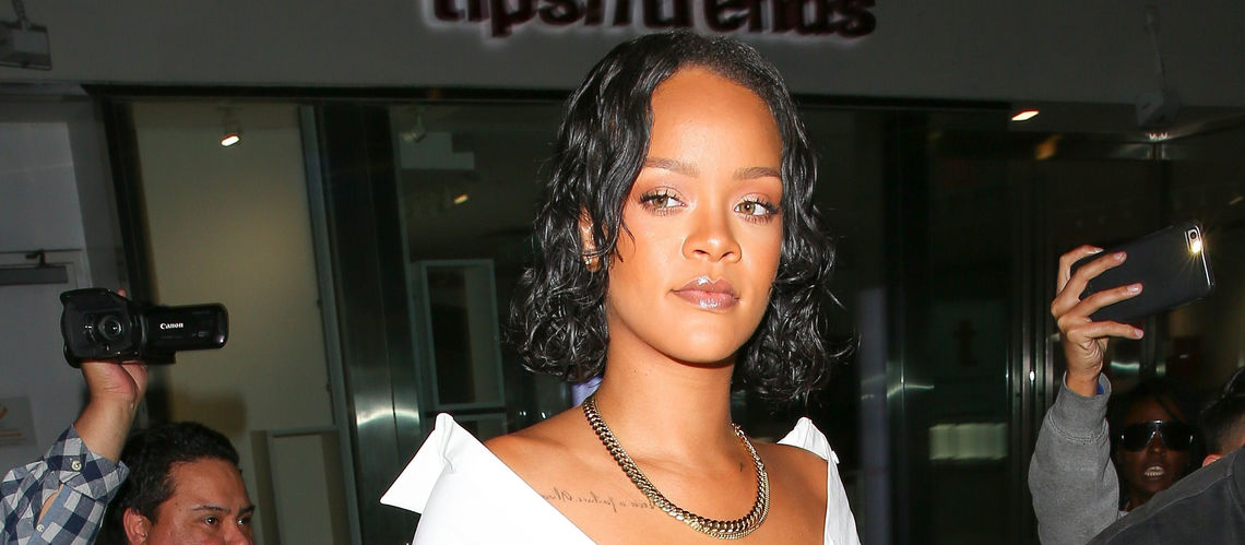 PHOTO Rihanna répond aux nombreuses critiques sur sa prise de poids: “Vous ne me méri­tez pas”