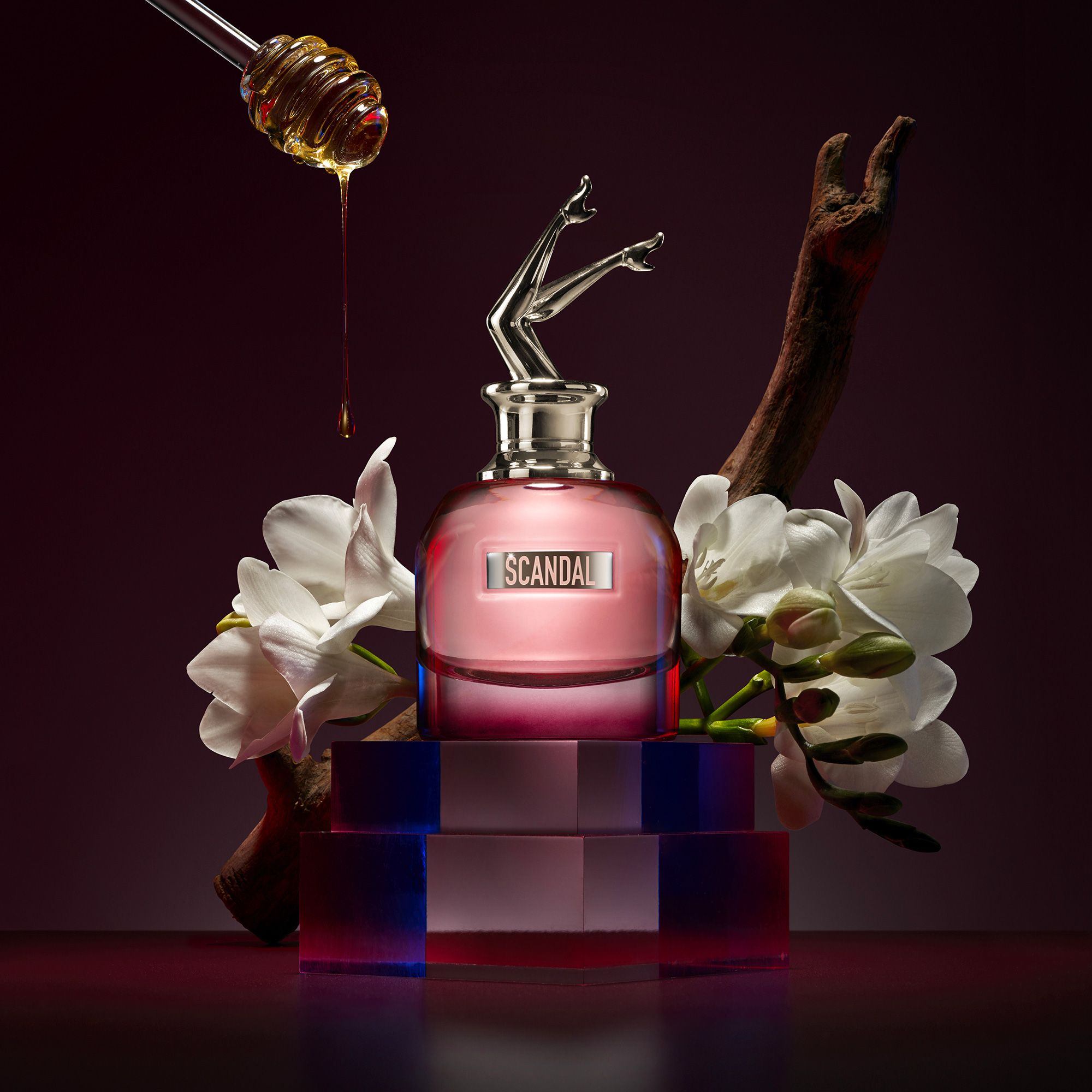 Scandal By Night Eau de Parfum Intense de JEAN PAUL GAULTIER - Parfum Femme Sephora