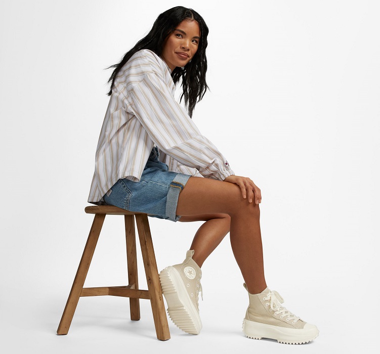 CONVERSE Run Star Hike Platform Oversized Patch Unisexe Baskets Montantes Pierre de plage/Aigrette