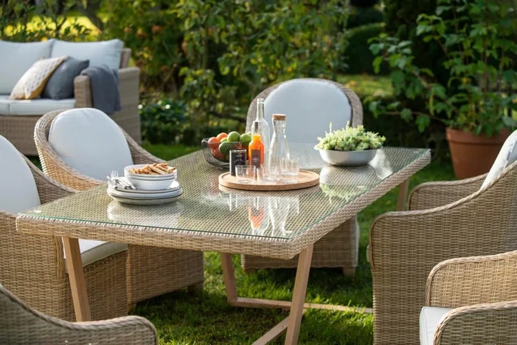 Table à manger de jardin NATERIAL MEDENA rectangulaire 6 places marron