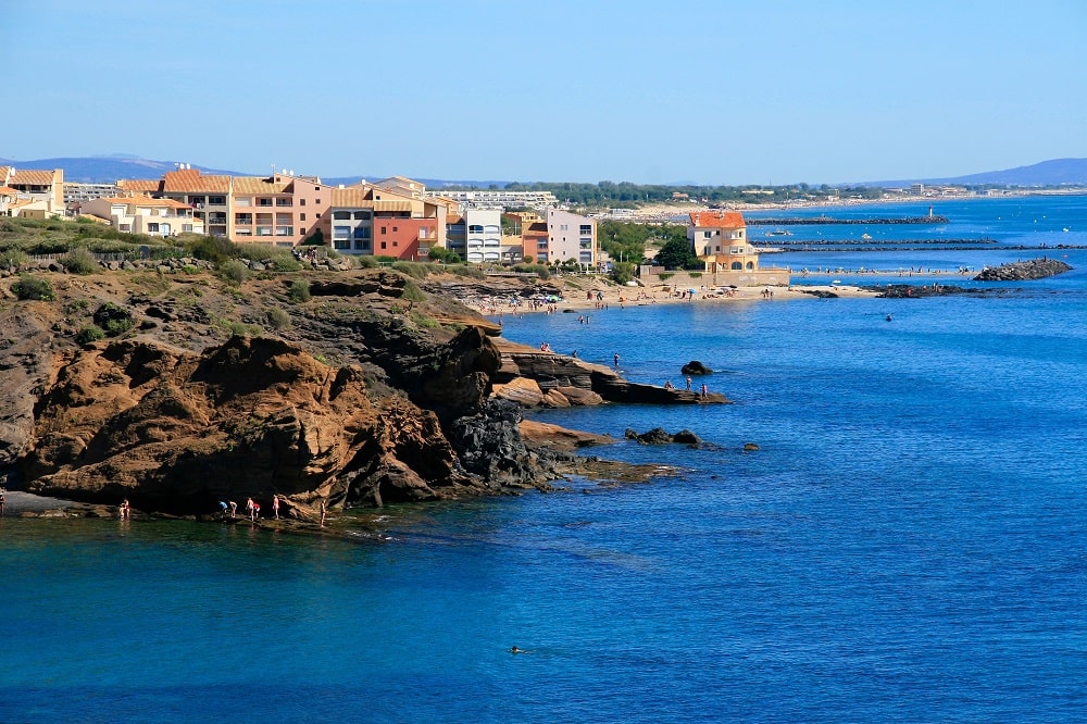 Les secrets du Cap d’Agde : comment trouver la location de vacances idéale et profiter des meilleures activités