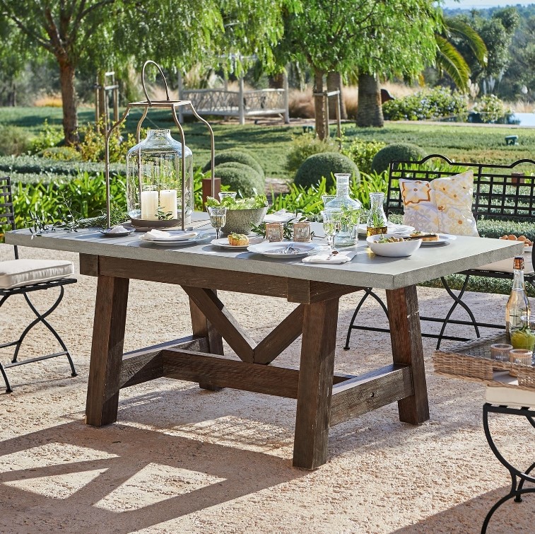 Table STONY PLAIN Mélange de pierres et Bois d'Acacia gris vieilli/marron - Loberon