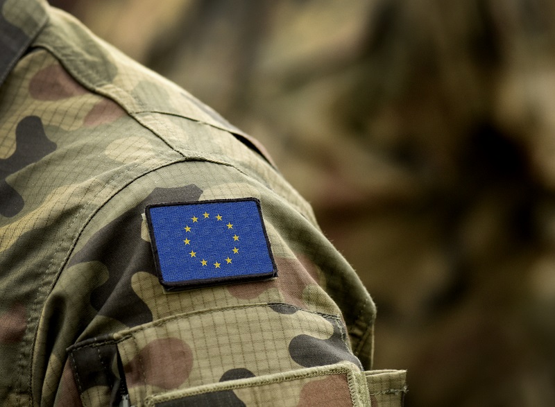 Guerre en Ukraine : vers une défense européenne ? 