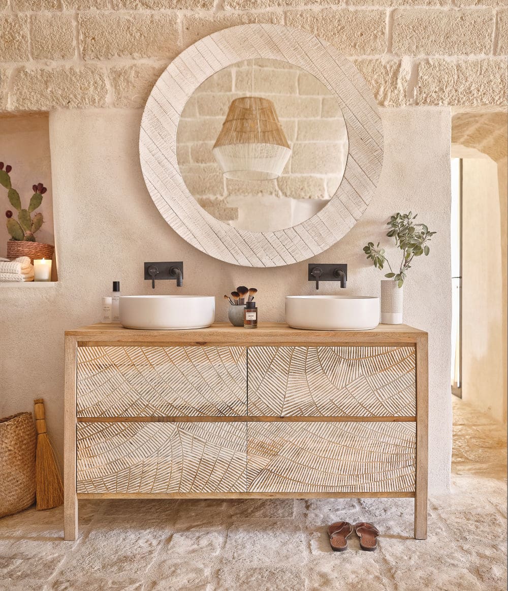 Meuble double vasque de salle de bains BORACAY 4 tiroirs motifs sculptés blancs - Maisons du Monde