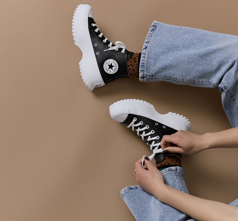 CONVERSE Chuck Taylor All Star Lugged 2.0 Leather unisexe Baskets Montantes Noir/Aigrette/Blanc 