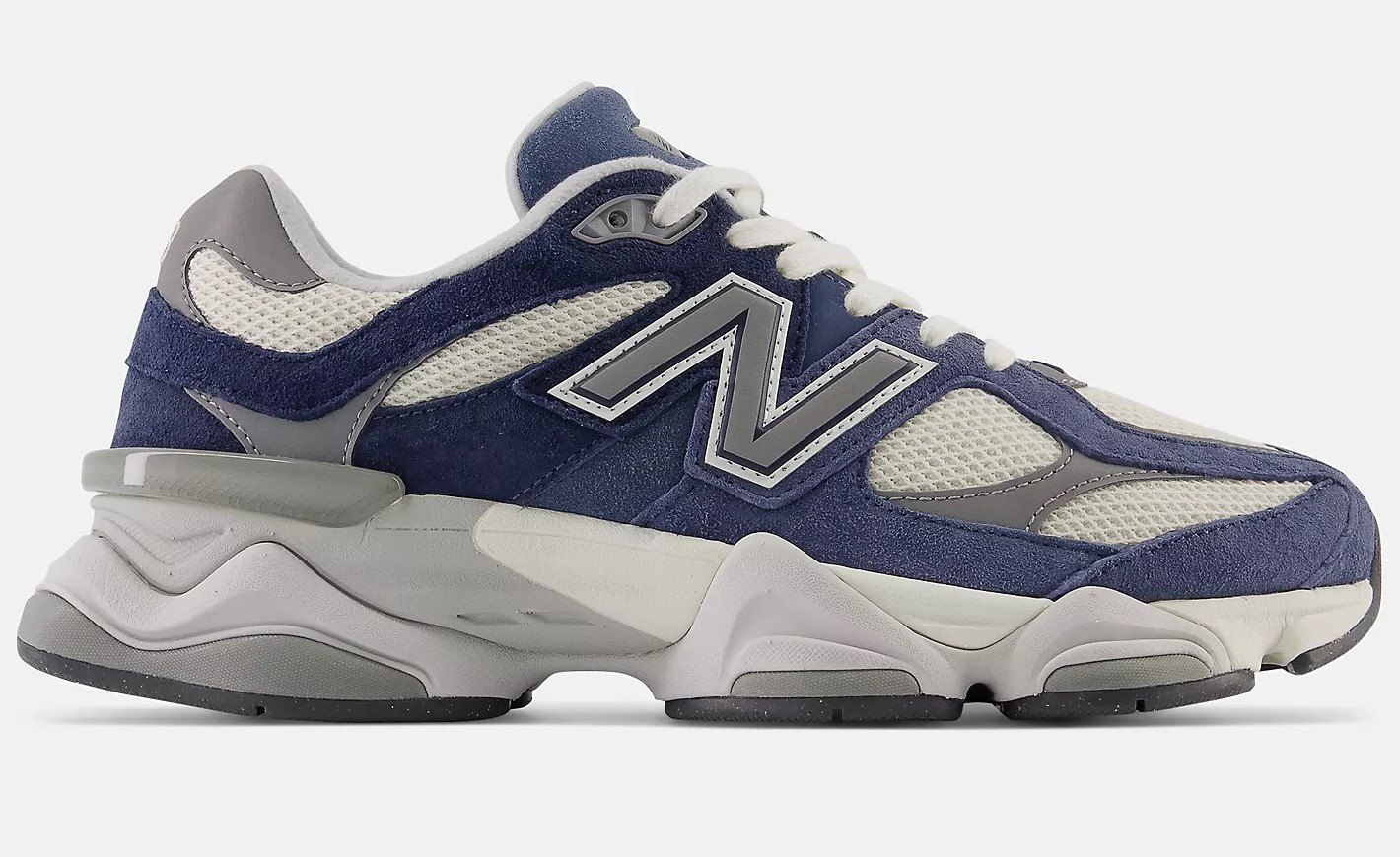 NEW BALANCE 9060 Baskets Basses Natural Indigo avec Vintage Indigo et Calm Taupe