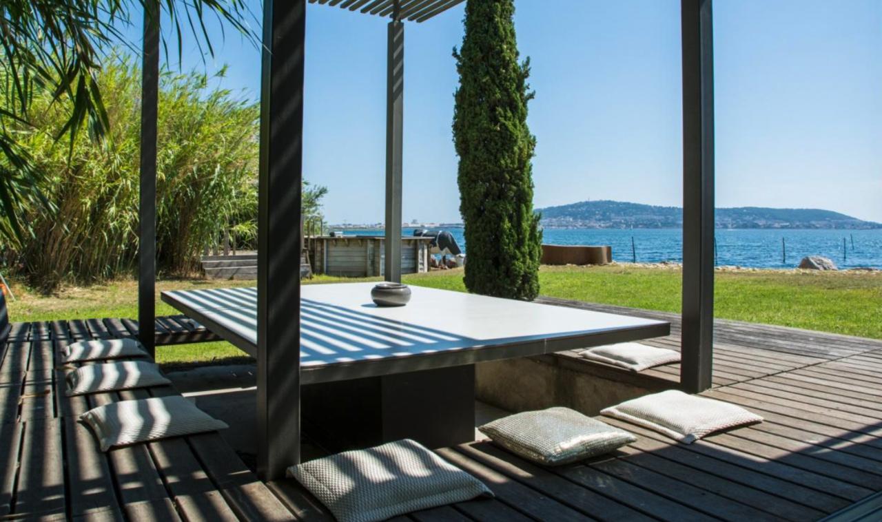 VILLA avec Piscine Privée vue et accès à la Lagune de SETE à Balaruc-les-Bains