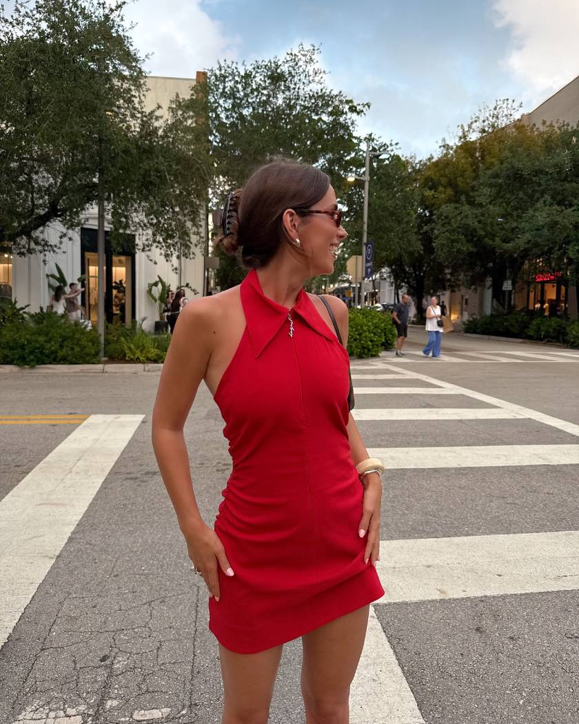 Robe courte Femme Desigual à fermeture éclair avec rabat rouge