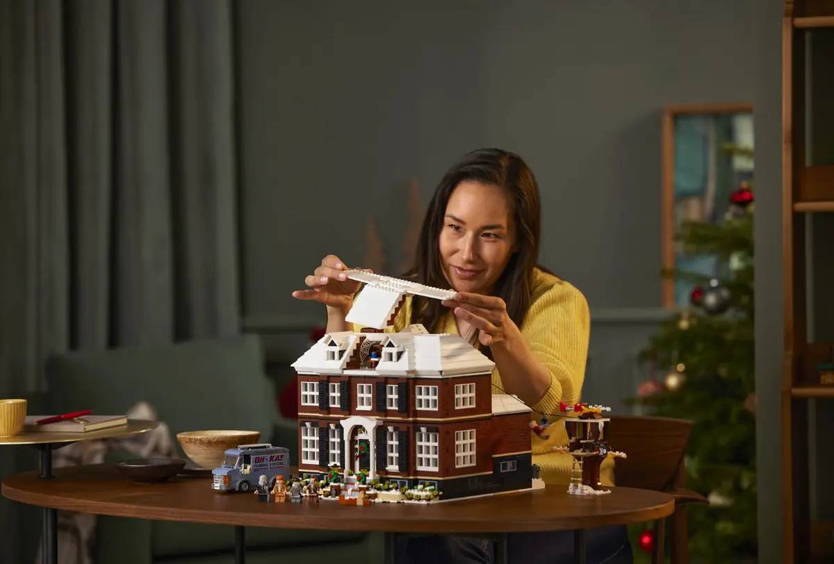 LEGO® 21330 Ideas Maman, J’ai Raté L’Avion !