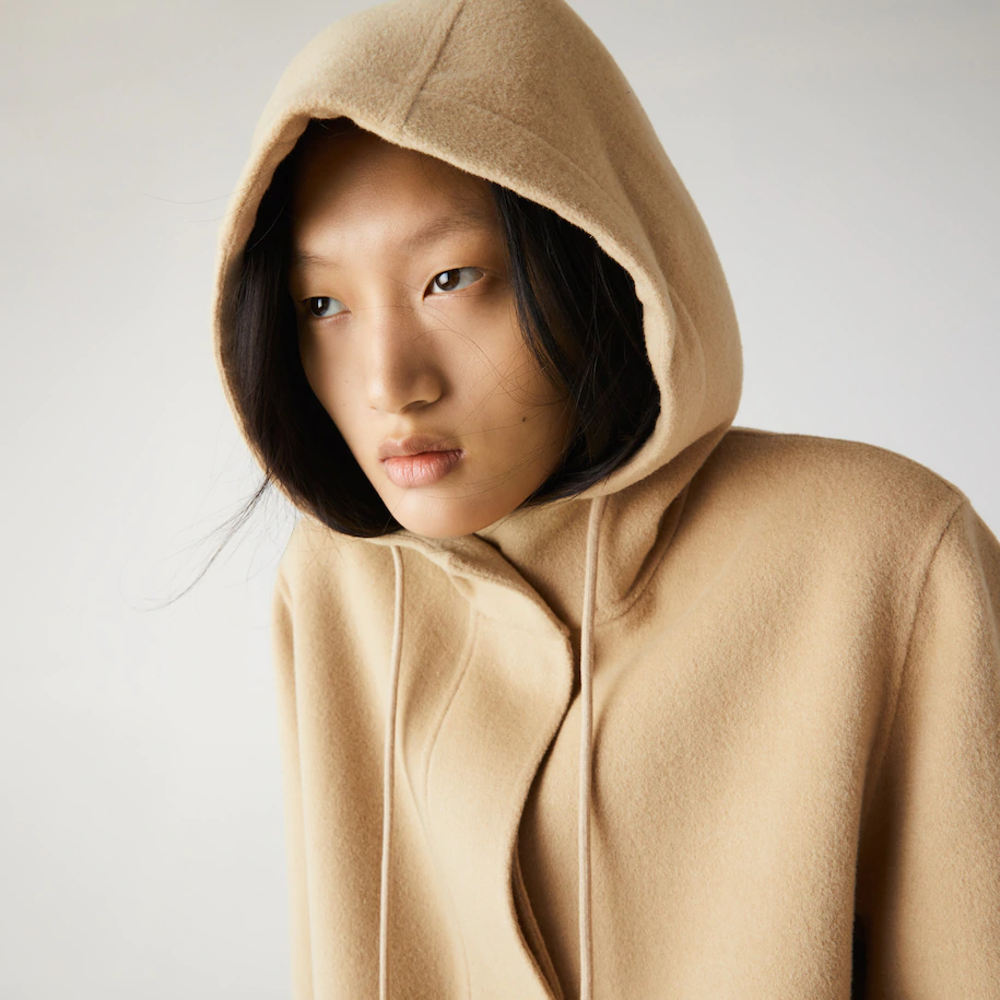 Manteau long zippé Lacoste à capuche en laine mélangée beige