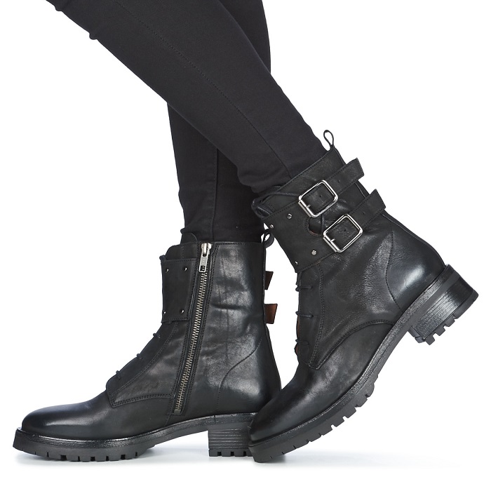 Rangers IKKS en cuir noir bout rond ligne Rangers Femme Ikks