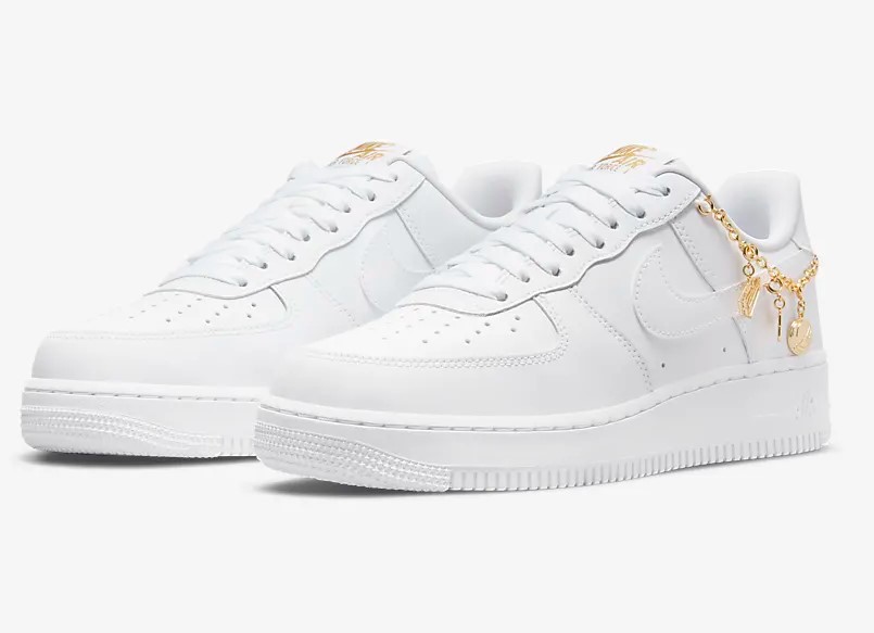 Nike Air Force 1 '07 LX Baskets Basses Blanc/Or métallique/Doré mat/Blanc