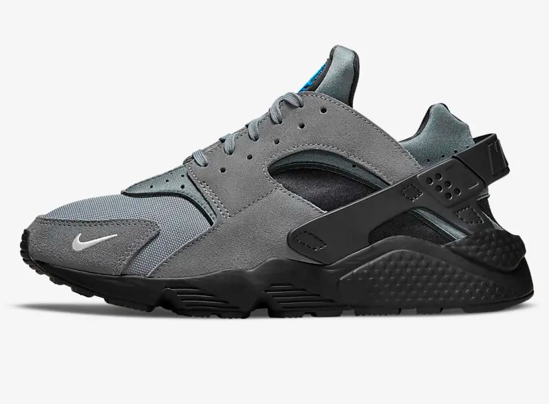 Nike Air Huarache Baskets Basses Gris fumée/Bleu photo clair/Noir/Argent métallique