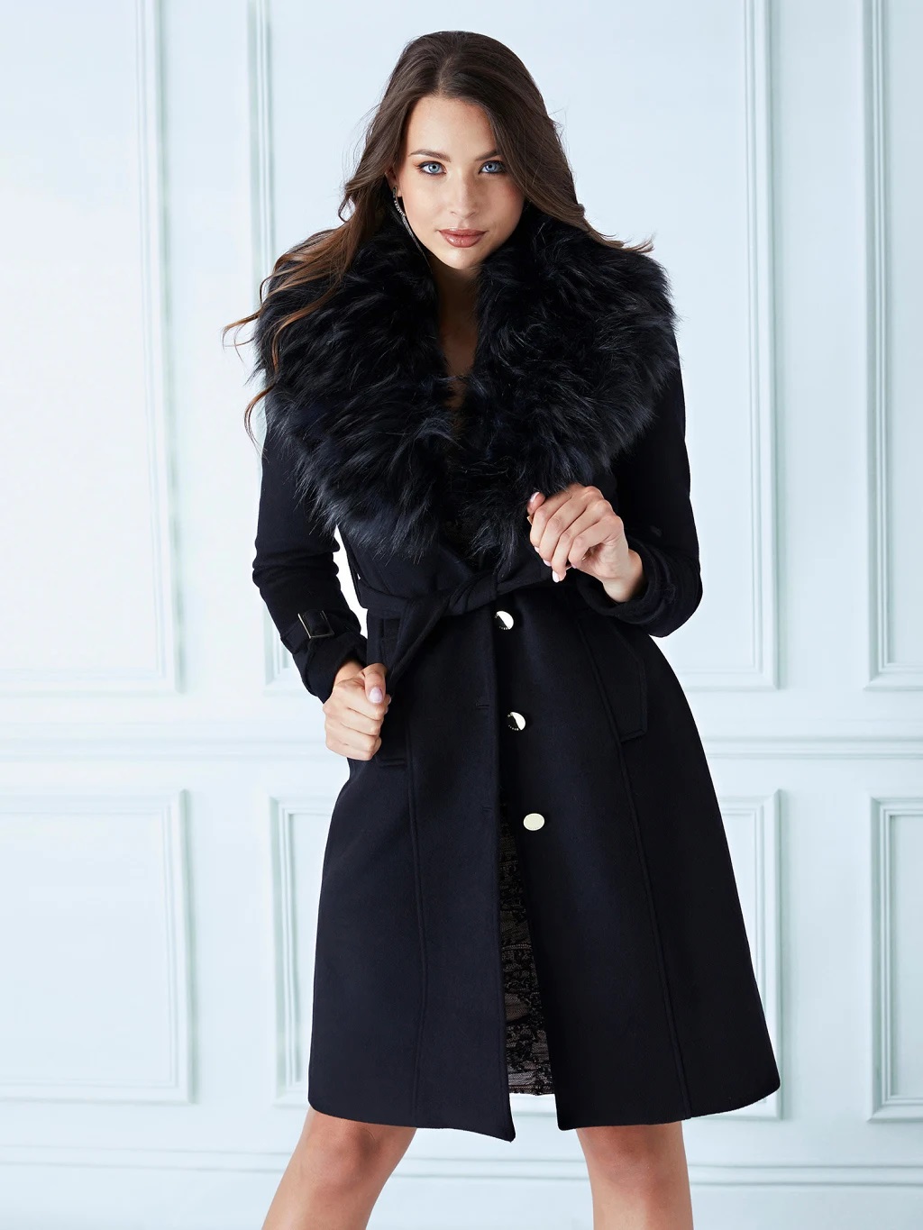 manteau femme noir col fourrure