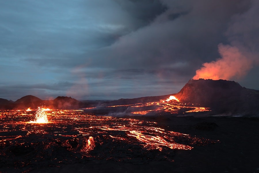 Pourquoi l'éruption volcanique en Islande n'a rien d'une surprise : les explications d’un géologue