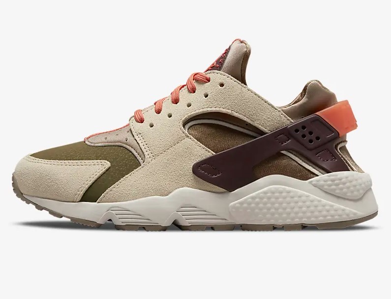 Nike Air Huarache SP Baskets Basses Kaki/Bordeaux foudre/Noisette rush/Racine de garance