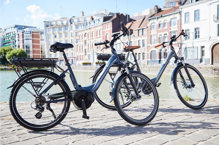 Vélo à assistance online électrique essentielb urban 600